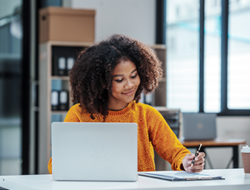 women at computer